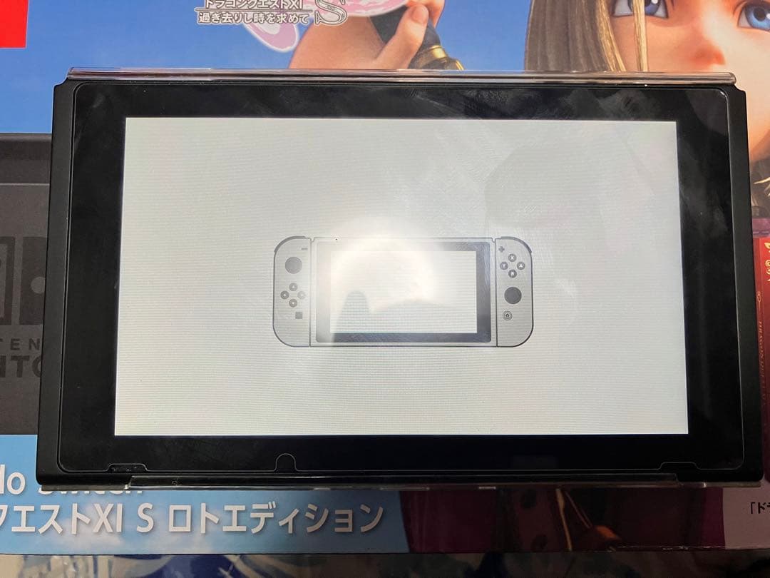 レアNintendo Switch ロトエディション　クリアケース装備★☆美品◎