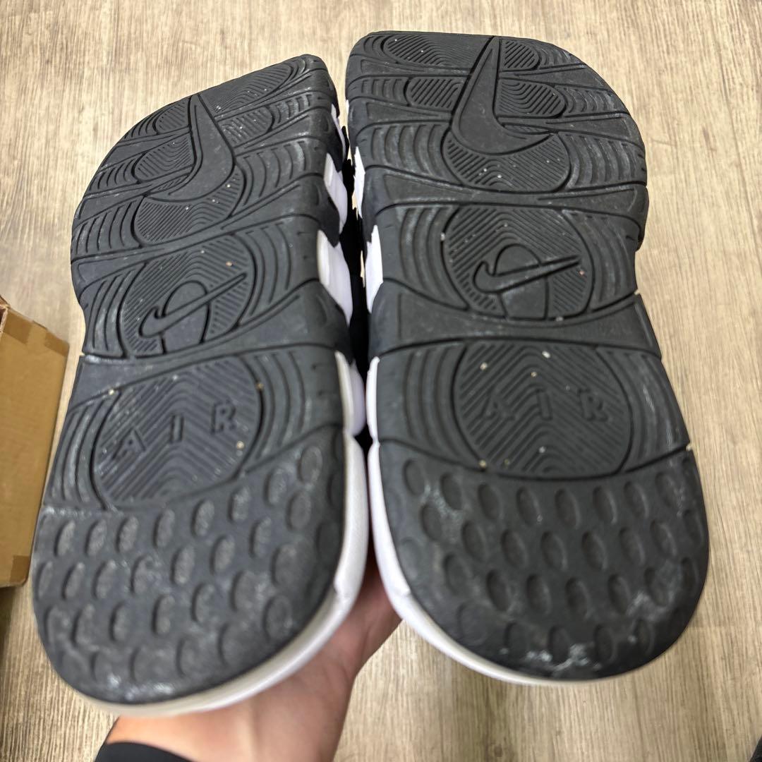 ナイキ エアモアアップテンポ スライド サンダル ブラック 27センチ
