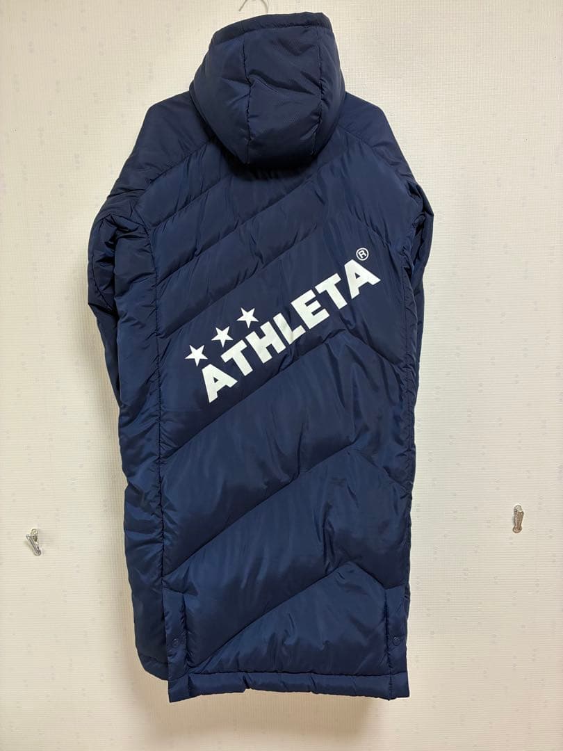 極美品アスレタ 中綿ベンチコート ネイビーサッカー ATHLETA 2023秋冬