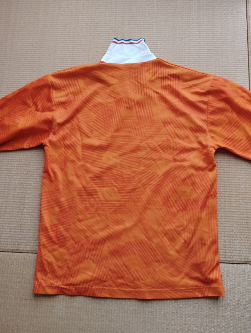 ク*ニ様 【即購入OK】オランダ代表ホーム　Lotto 長袖 サッカーウェア　イ