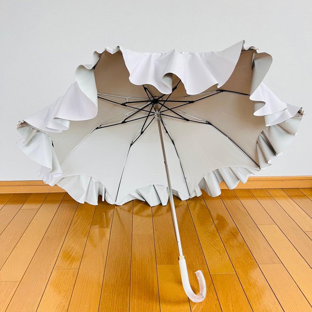 【新品同様✨】ランバン オン ブルー ラッフルフリル 折りたたみ傘 楽折り