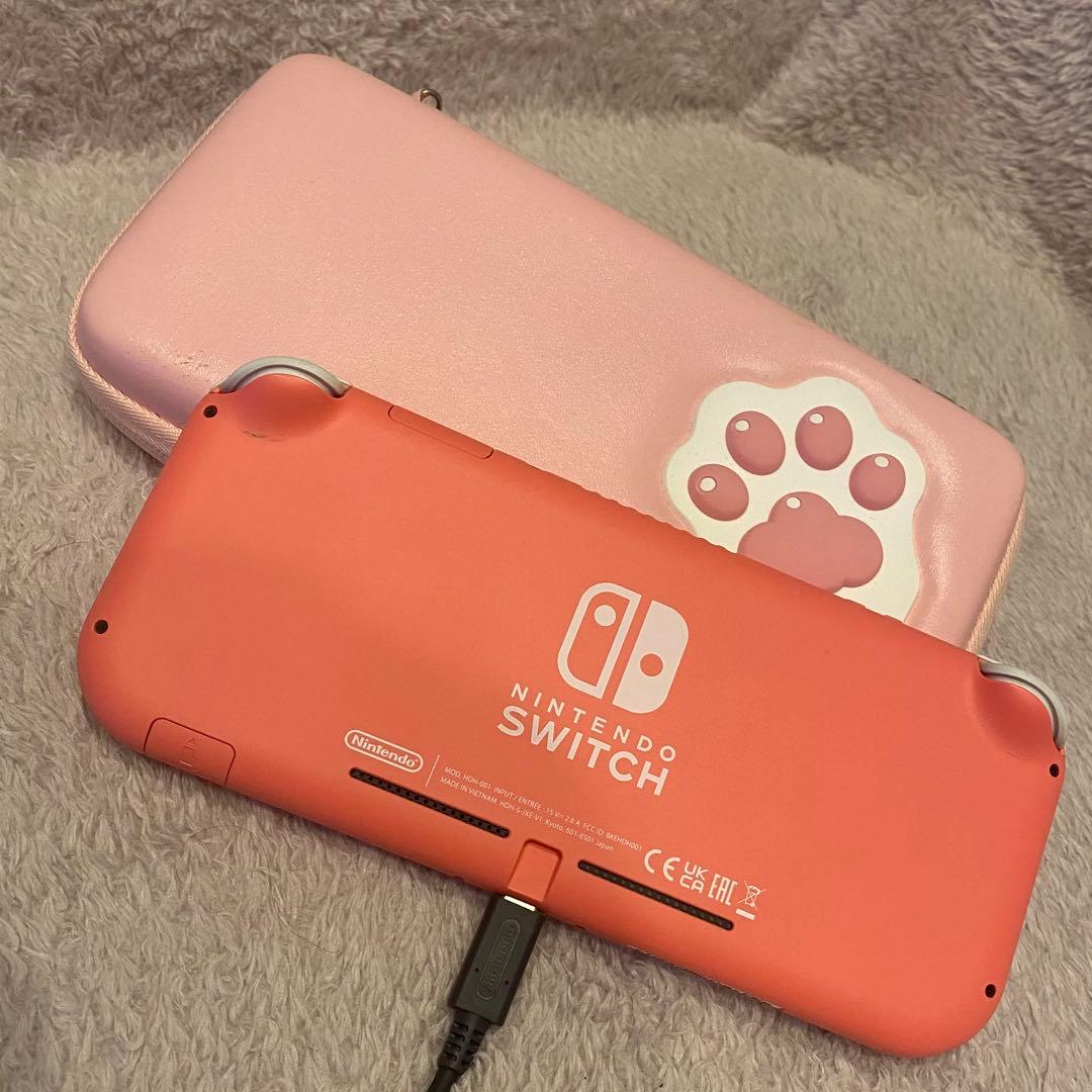 Nintendo Switch light コーラル 本体＋充電器＋ケース