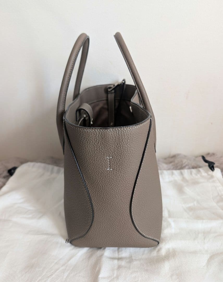 BONAVENTURA ミアトートバッグ(27シュリンク)