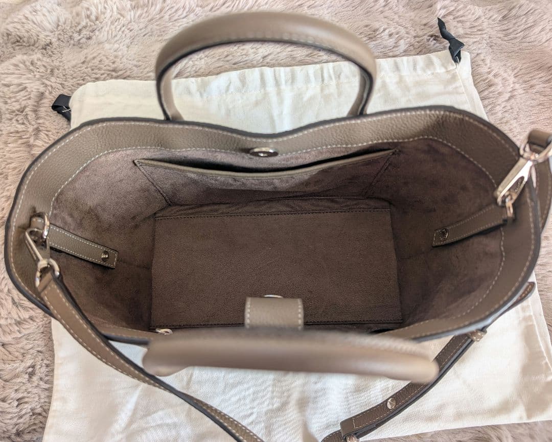 BONAVENTURA ミアトートバッグ(27シュリンク)