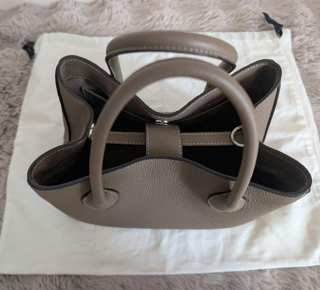 BONAVENTURA ミアトートバッグ(27シュリンク)