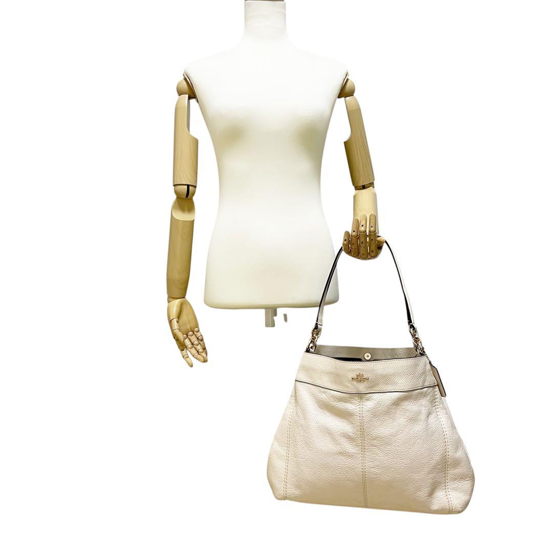 ✨極美品　COACH コーチ　ペブルレザー　トートバッグ　3室　シボ革　白