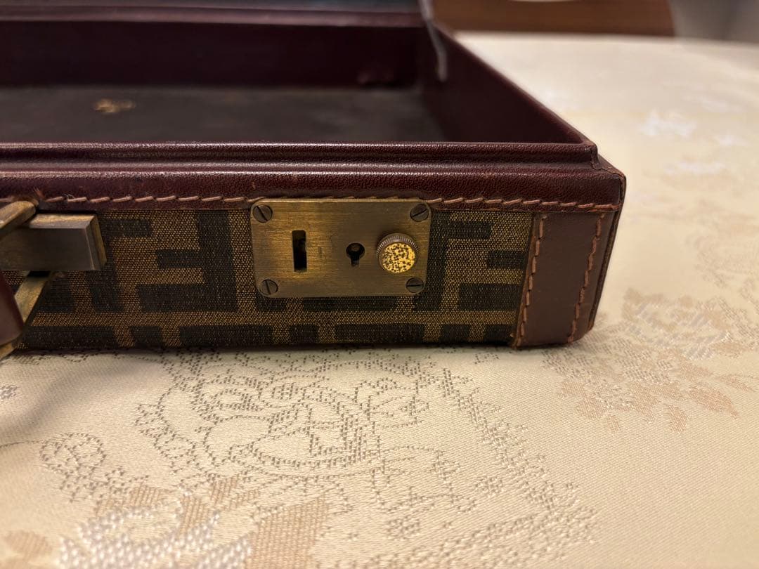 み*ー様 FENDI ヴィンテージ　フェンディ　ズッカ柄　アタッシュケース