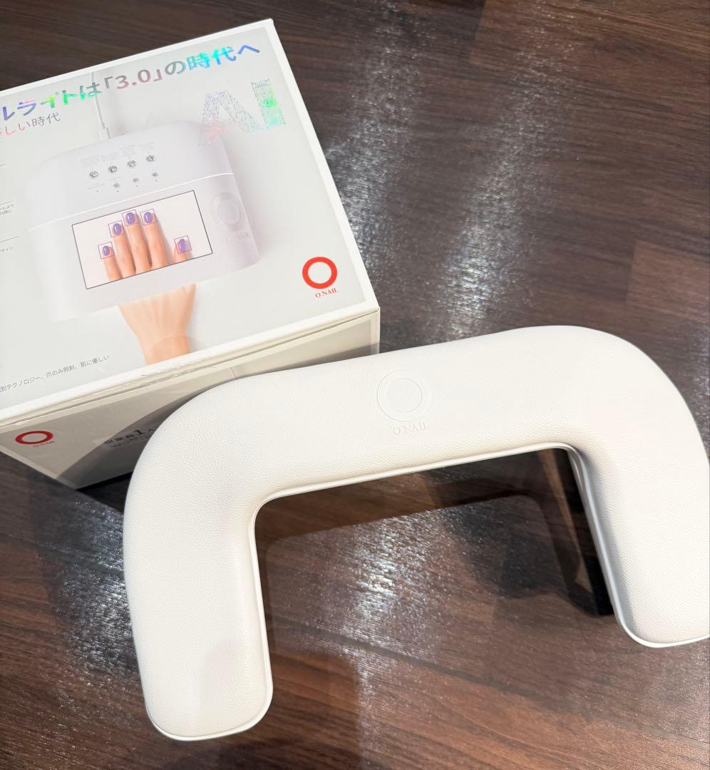 【ほぼ新品】ONAIL AIネイルライト アームレスト付き