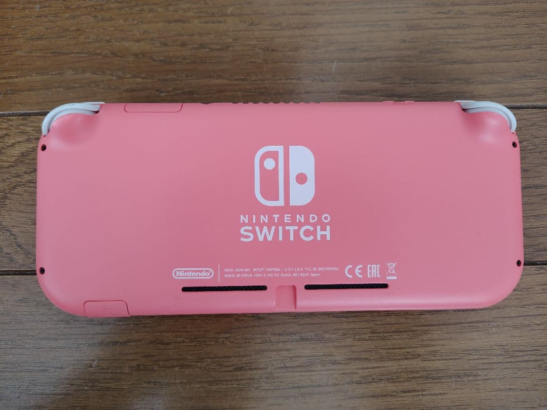 Nintendo Switch Lite ピンク 本体とケース
