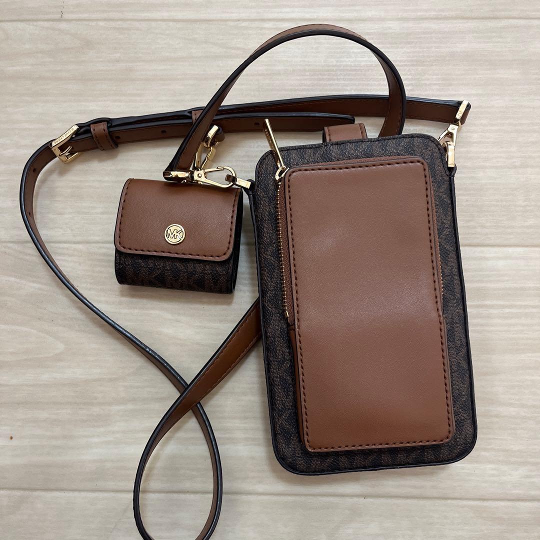 michael kors スマホショルダーバッグ