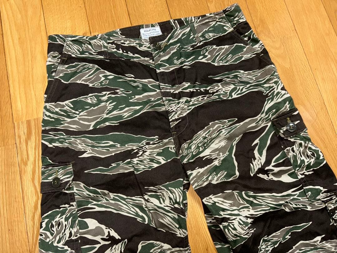 リアルマッコイズ　タイガー　TIGER CAMOUFLAGE TROUSERS