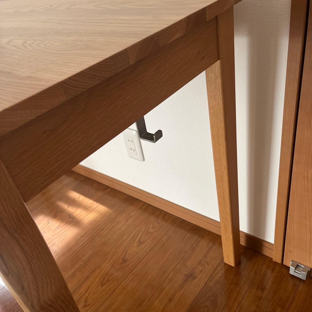 無印良品　無垢材デスク（引出し付）・オーク材