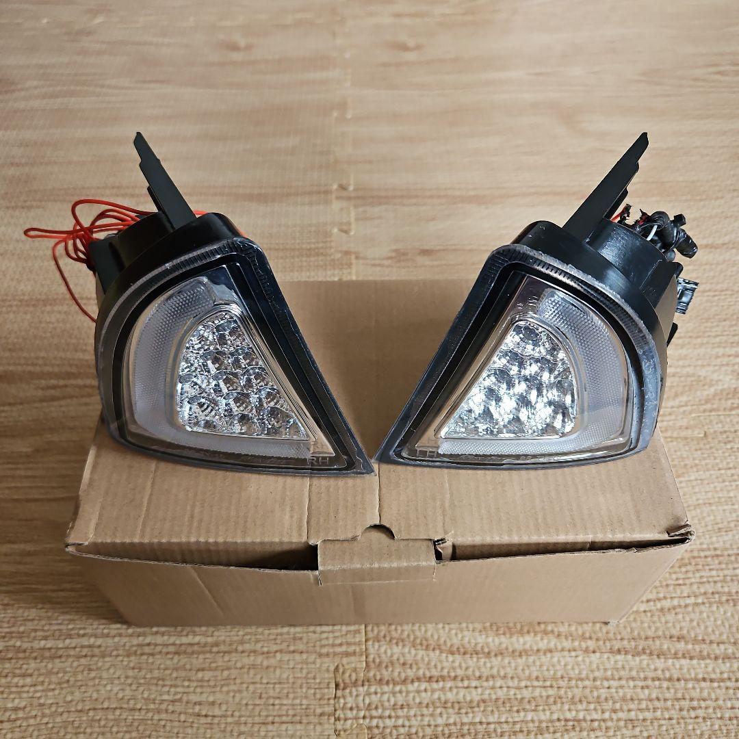 トヨタ　アクア　NHP10　レヴィーア　流星　フロントウインカー