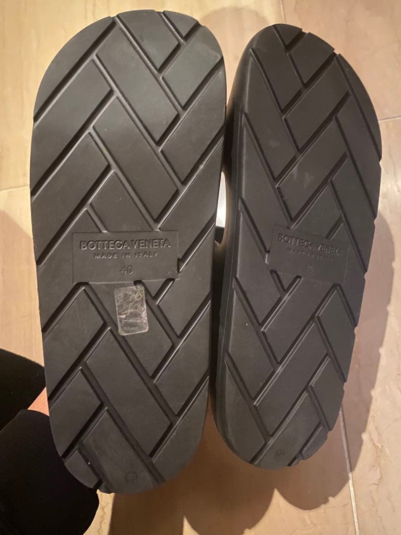 BOTTEGA VENETA ボッテガ　バンドスライド　サンダル