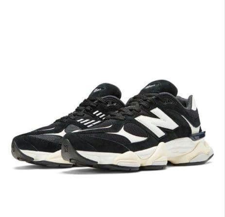 ニューバランス 9060 ブラック ホワイト 箱あり