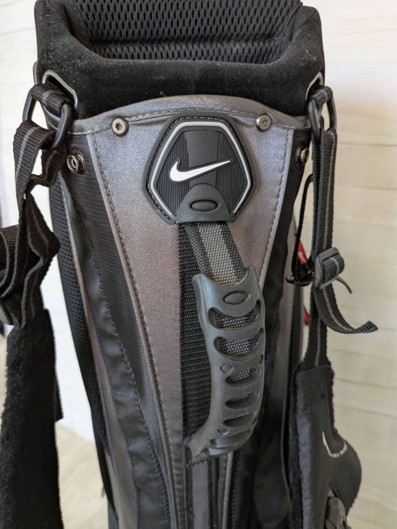 NIKE スタンド式キャディバッグ【6分割口】