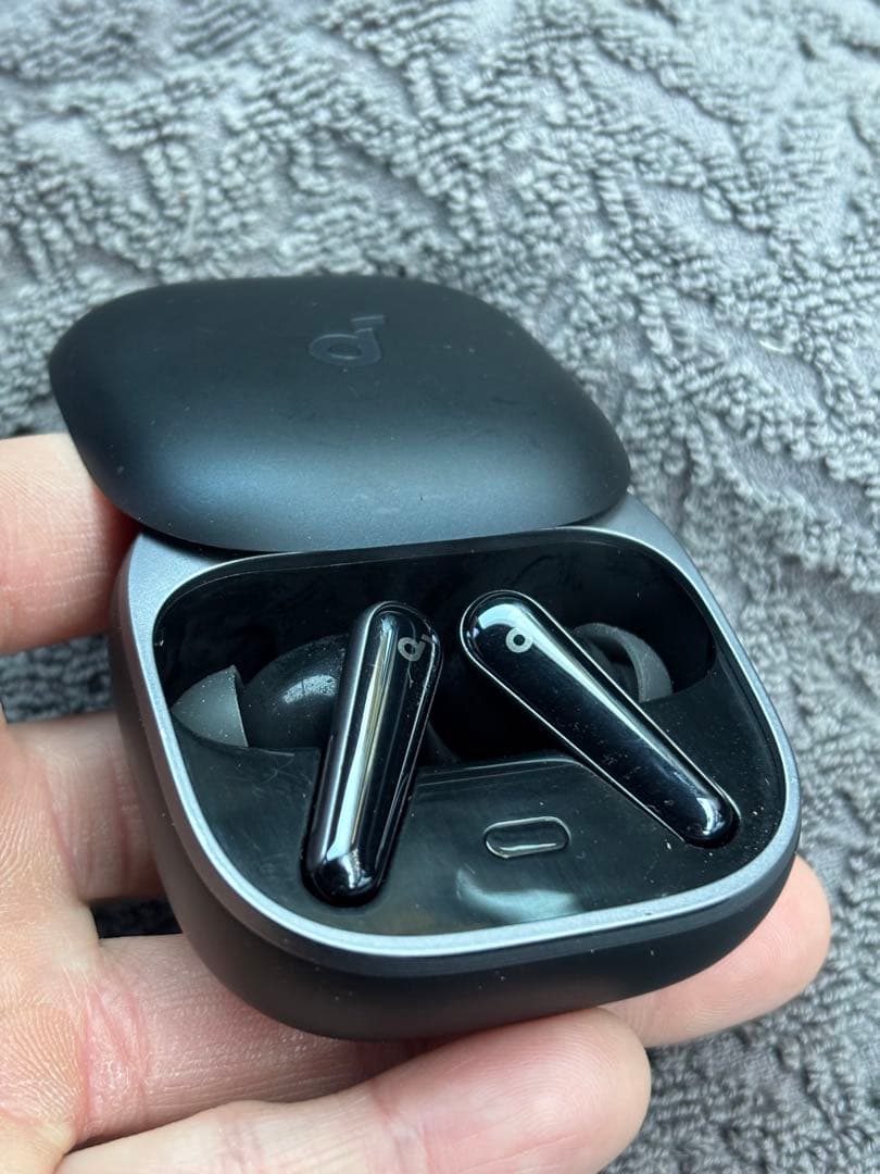 イヤホン anker soundcore liberty 5