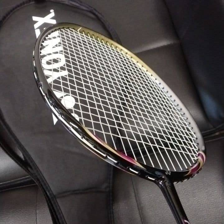 NANOSPEED KIDS 45　 バドミントンラケット ケース付き