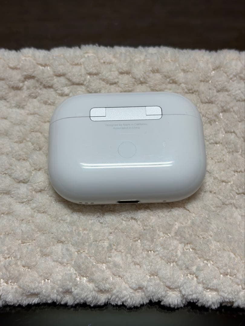 【美品】AirPods Pro（第2世代）充電ケーブル・イヤーチップ付動作確認済