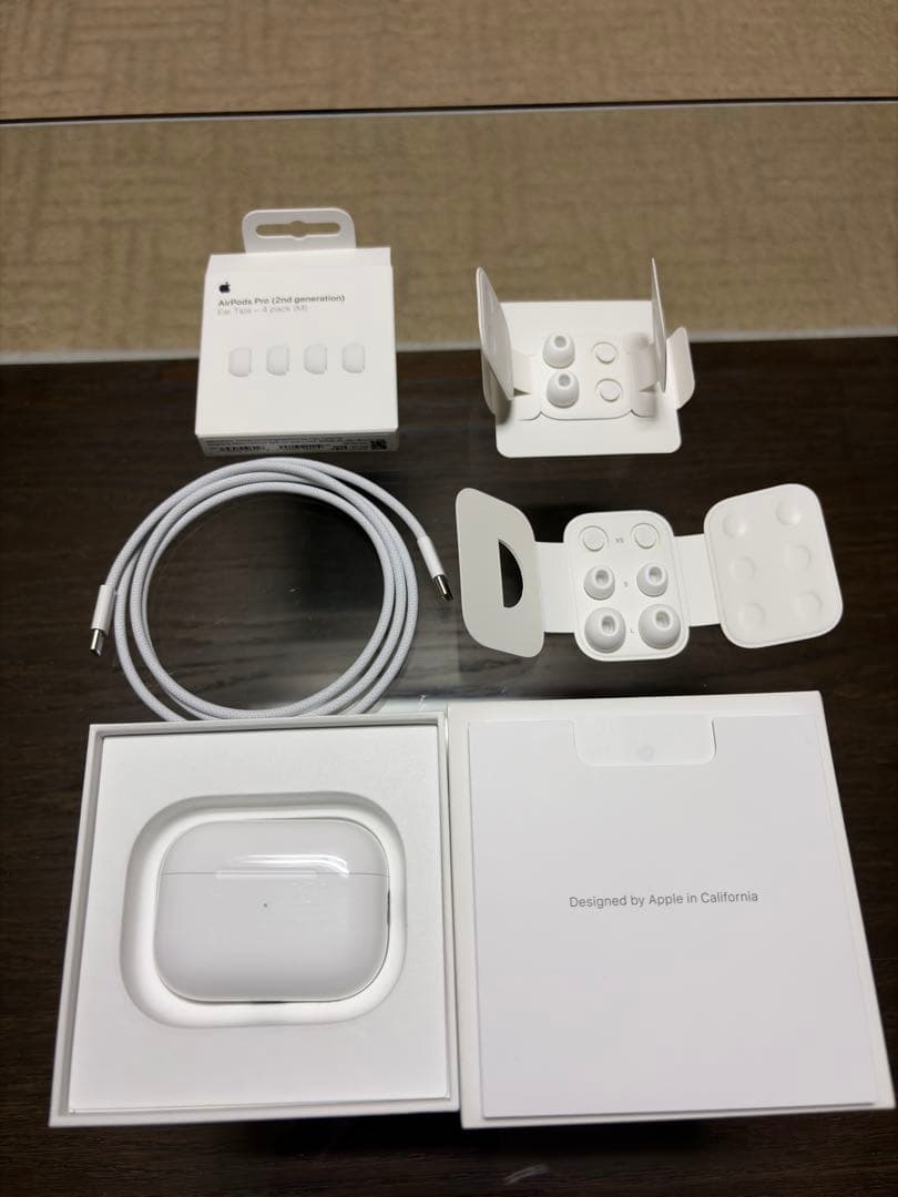 【美品】AirPods Pro（第2世代）充電ケーブル・イヤーチップ付動作確認済