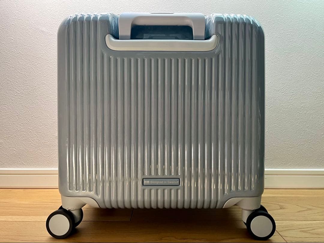 【花様】イノベーター Innovator スーツケース 33L