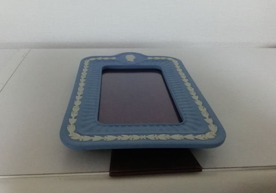 ウェッジウッド(ペールブルー)　ピクチャーフレーム　写真立て