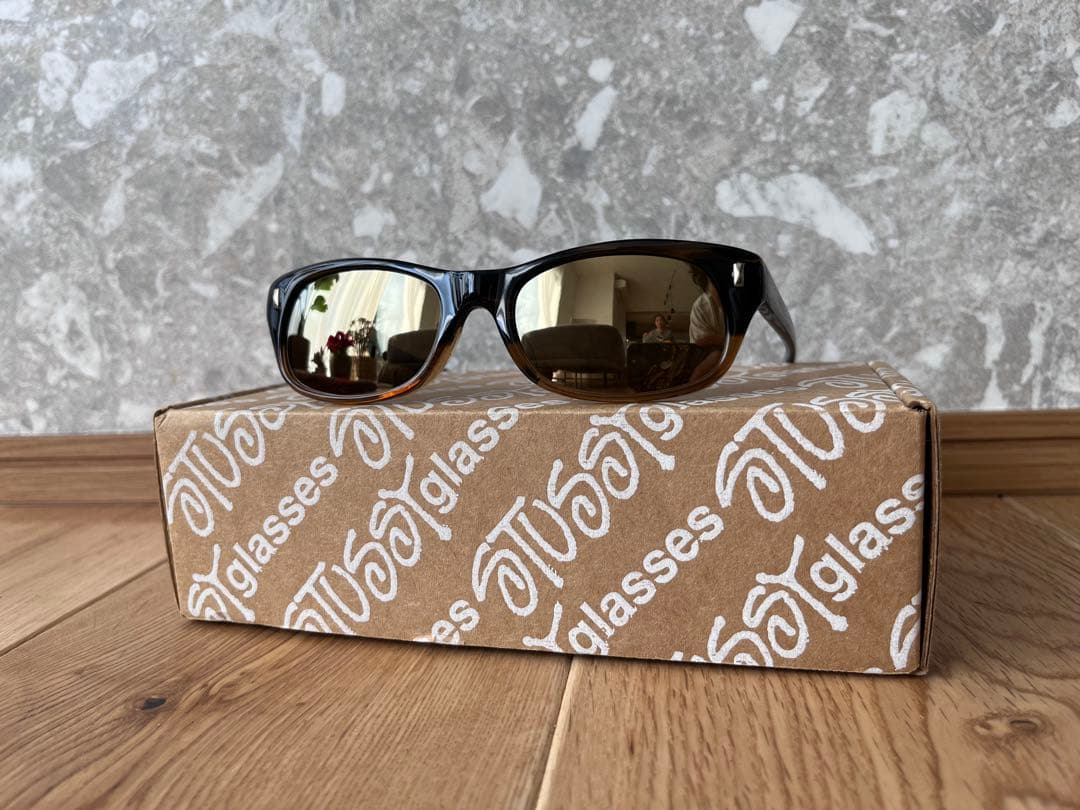 stussu マイケルモデル　サングラス