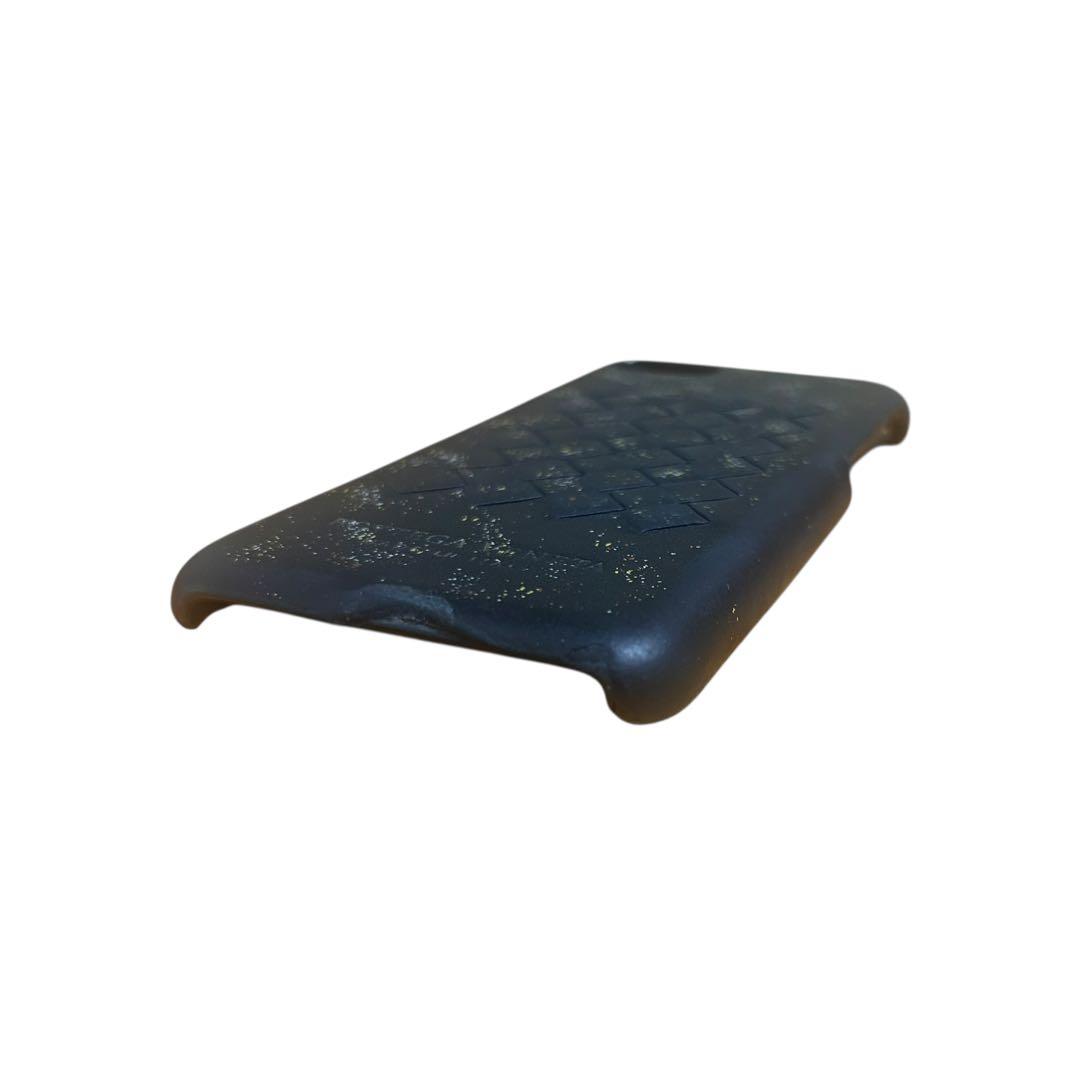 BOTTEGA VENETA イントレチャート スマホケース iPhoneSE2