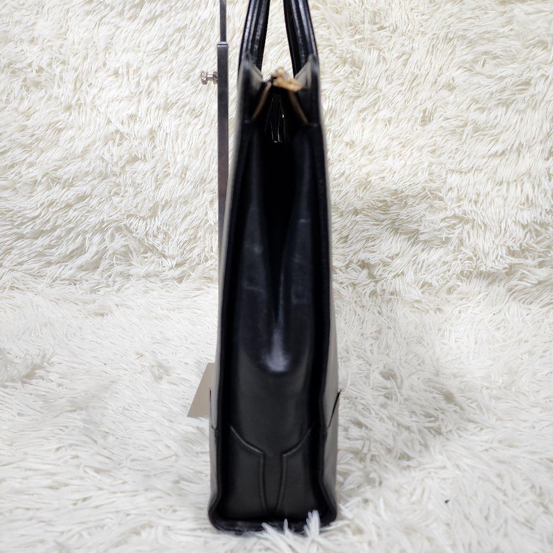 ヴィヴィアンウエストウッド ビジネスバッグ オーブチャーム 金オーブ A4可 黒