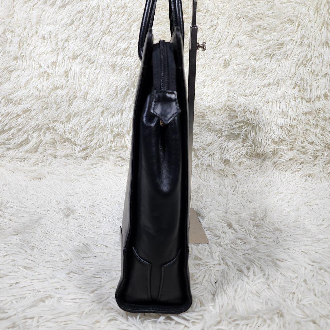 ヴィヴィアンウエストウッド ビジネスバッグ オーブチャーム 金オーブ A4可 黒