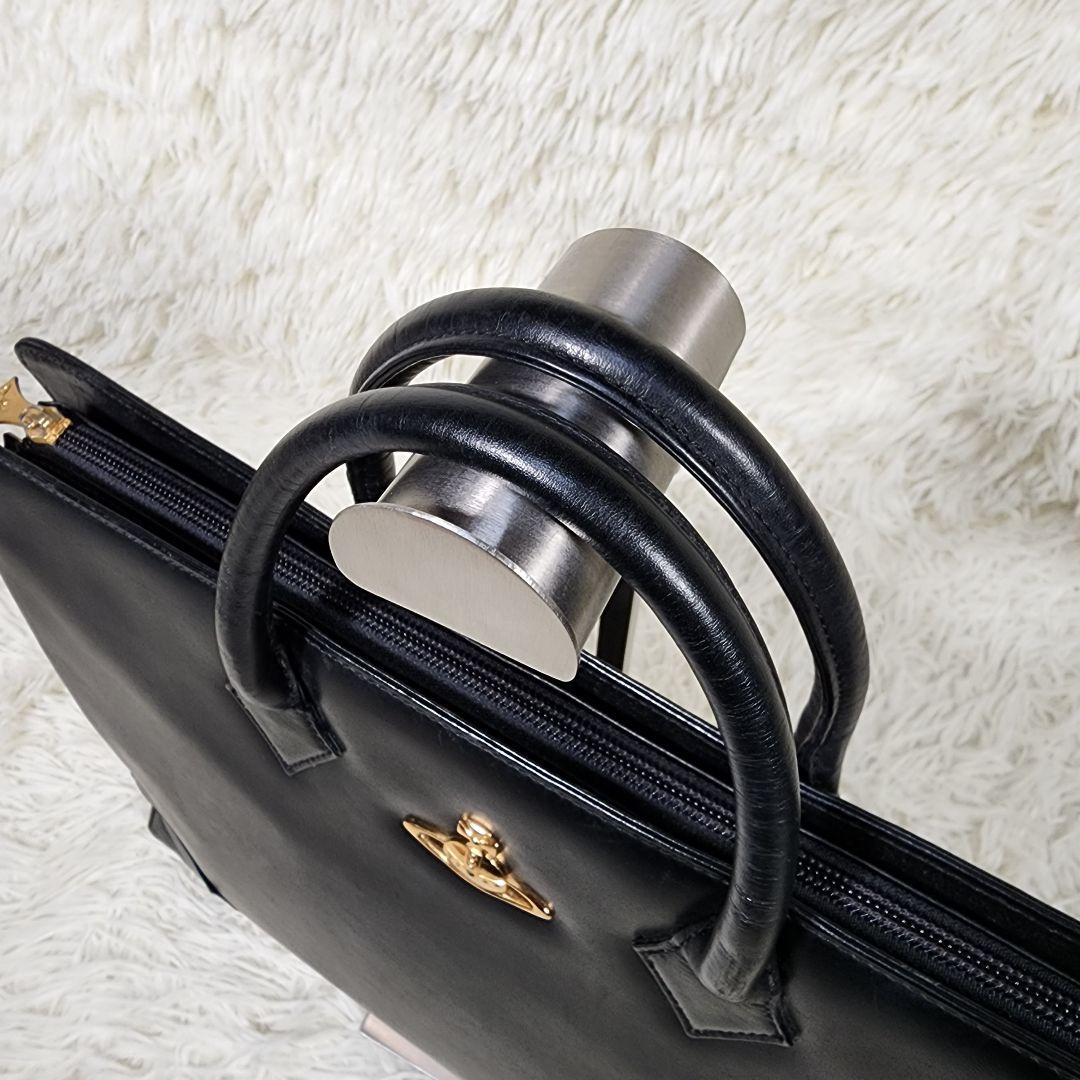 ヴィヴィアンウエストウッド ビジネスバッグ オーブチャーム 金オーブ A4可 黒