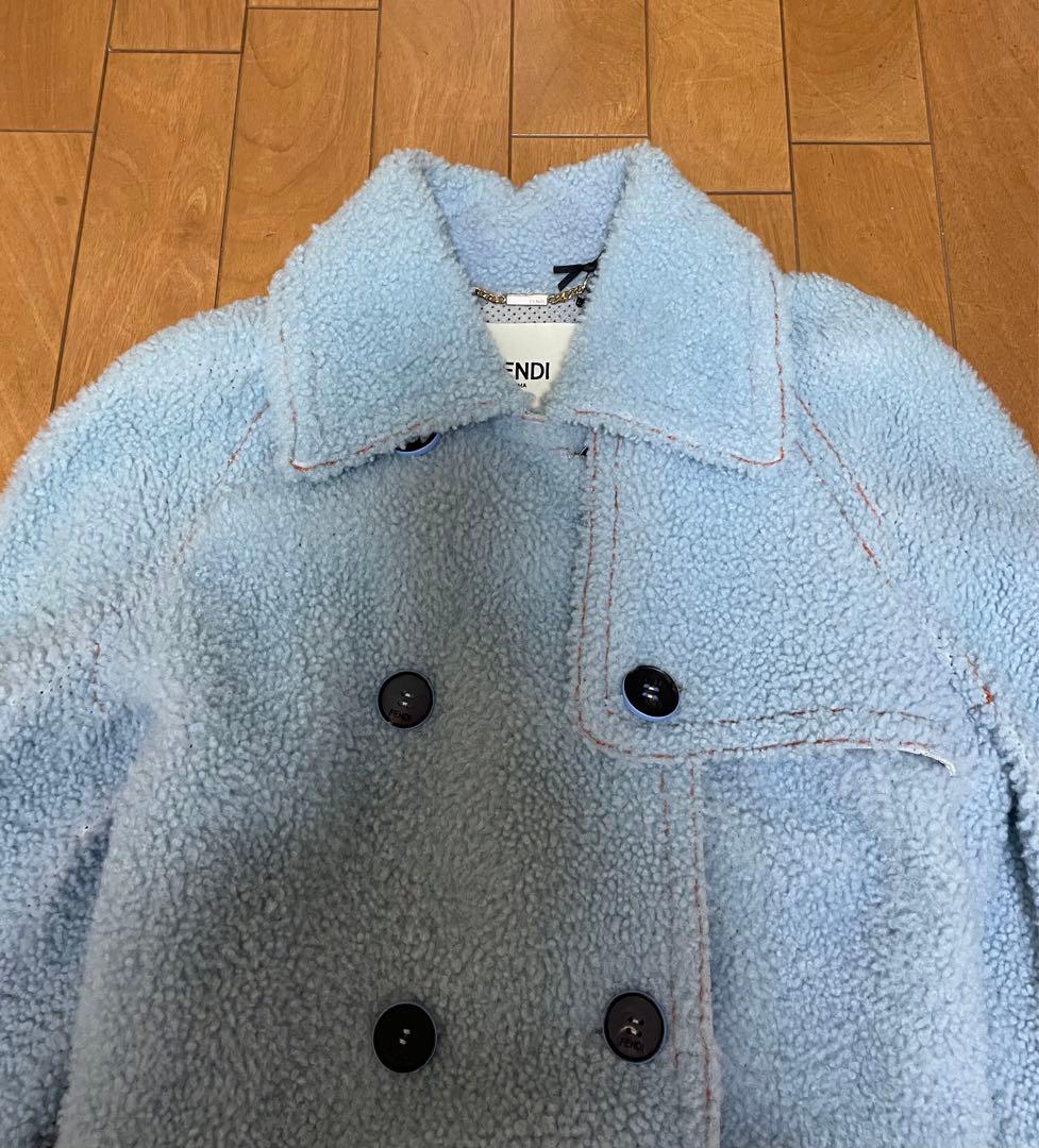 新品、未使用！フェンディムートンロングコート　きれいなブルー