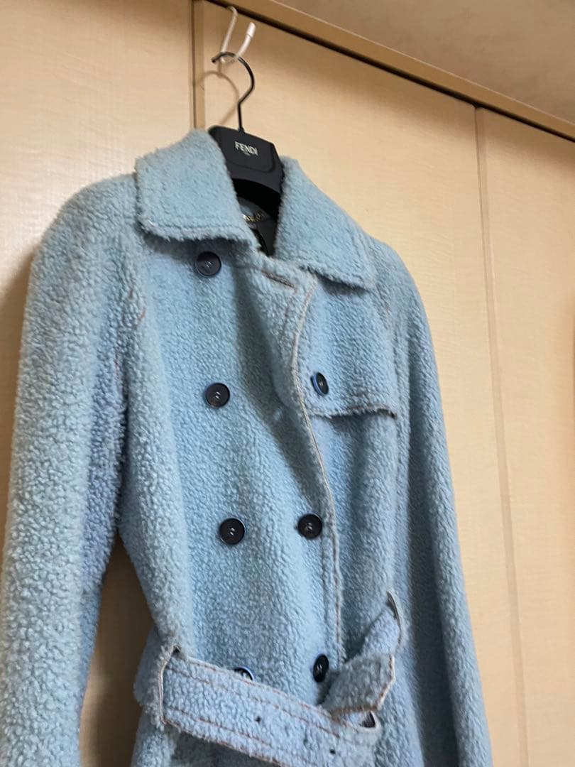 新品、未使用！フェンディムートンロングコート　きれいなブルー