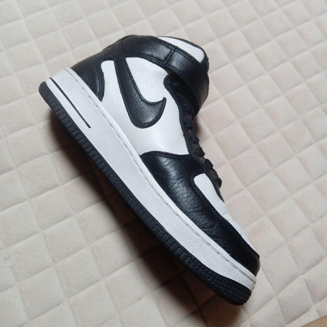 stussy × nike スニーカー