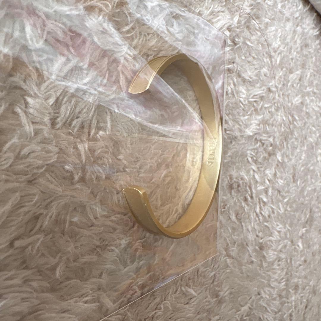 Freecus Flower Bangle (Gold)【Luxe】