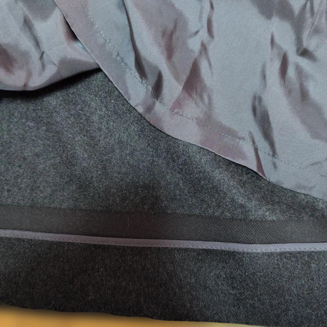 新品未使用品ダークグレーカシミヤ100% ミンク毛皮襟付きロングコート