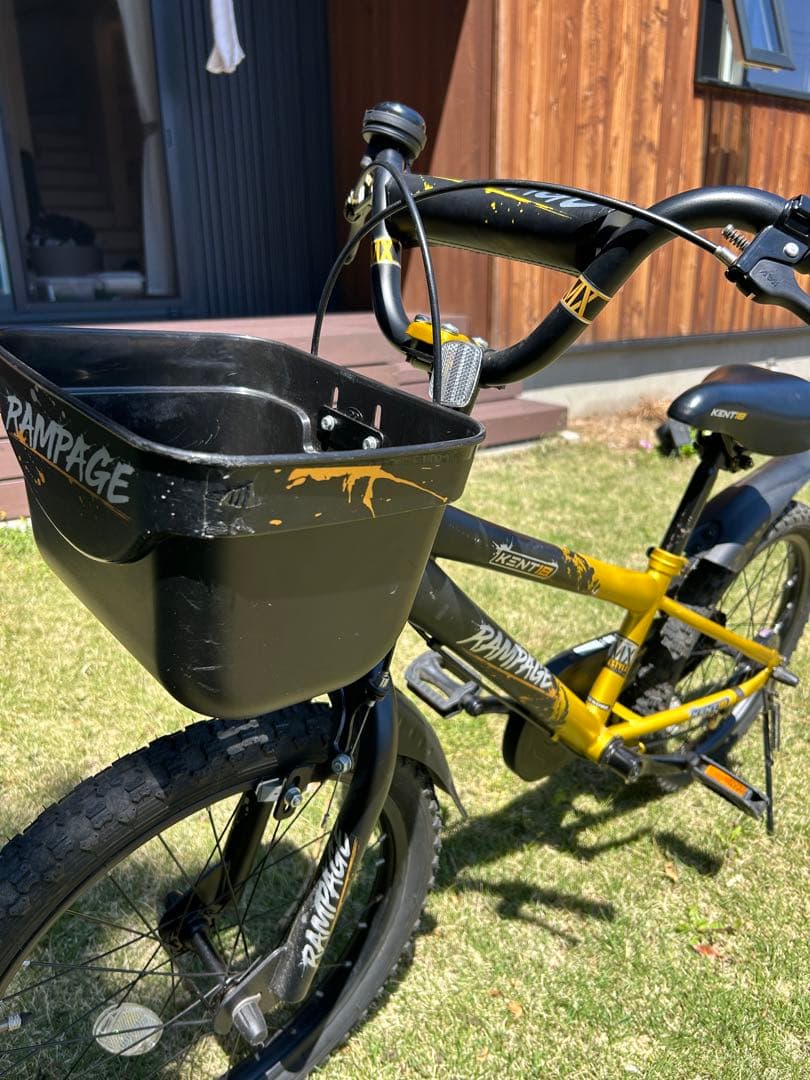 18インチ　RAMPAGE キッズバイク 黒/黄 前カゴ付き