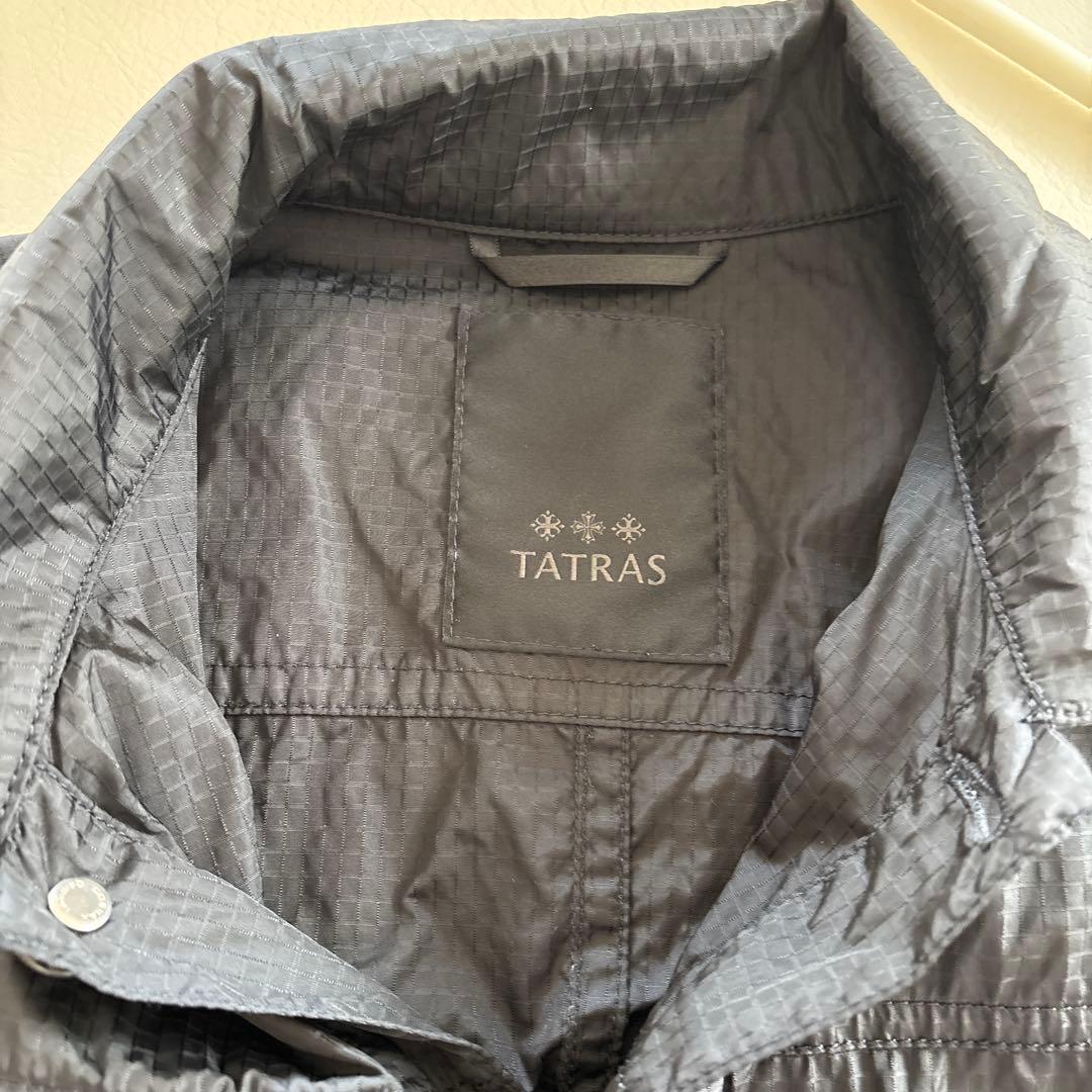 【お値下げ】TATRAS☆ナイロンジャケット☆ブラック☆メンズSサイズ