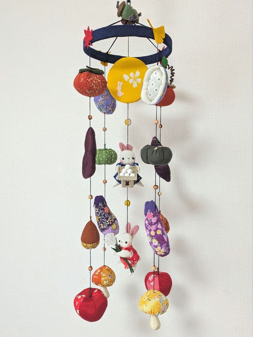 【 お月見の吊るし飾り 】ちりめん細工 うさぎ お団子 すすき 秋の味覚