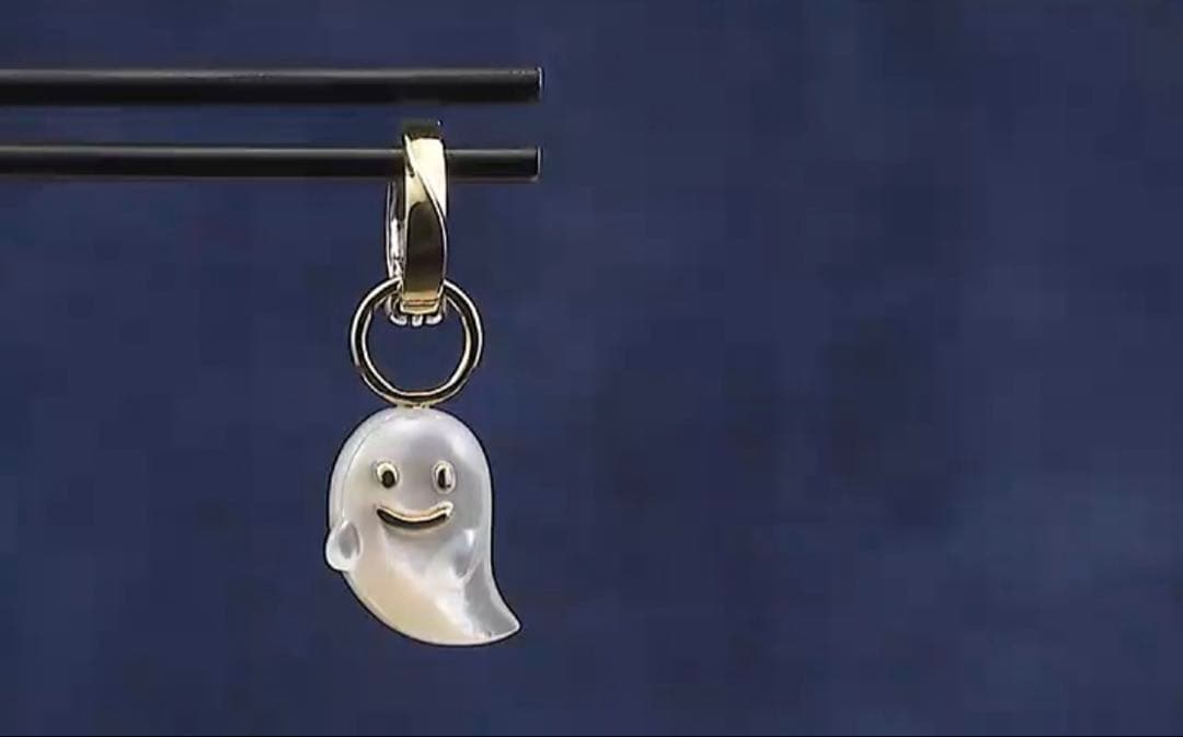 GSTV K18YG 白蝶貝 Gem Ghostシングルチャーム