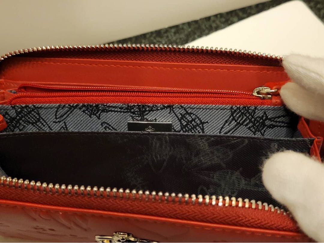 ブランド：Vivienne Westwood 色： バーガンディ