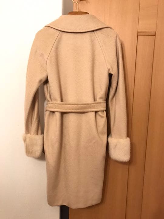 ！本日限定お値下げ！【美品】クリーニング済　マックスマーラ　ファー付ロングコート