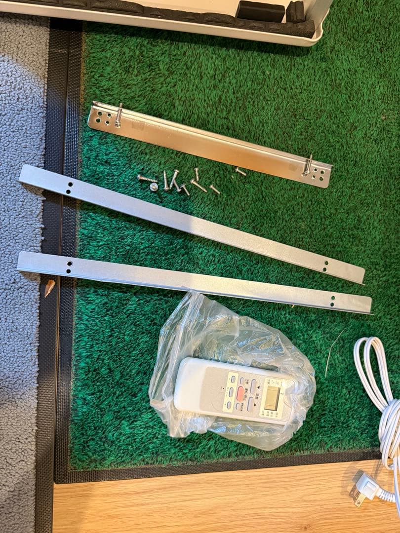 KOIZUMI コイズミ KAW-1684 窓枠エアコン 2019年 除湿対応