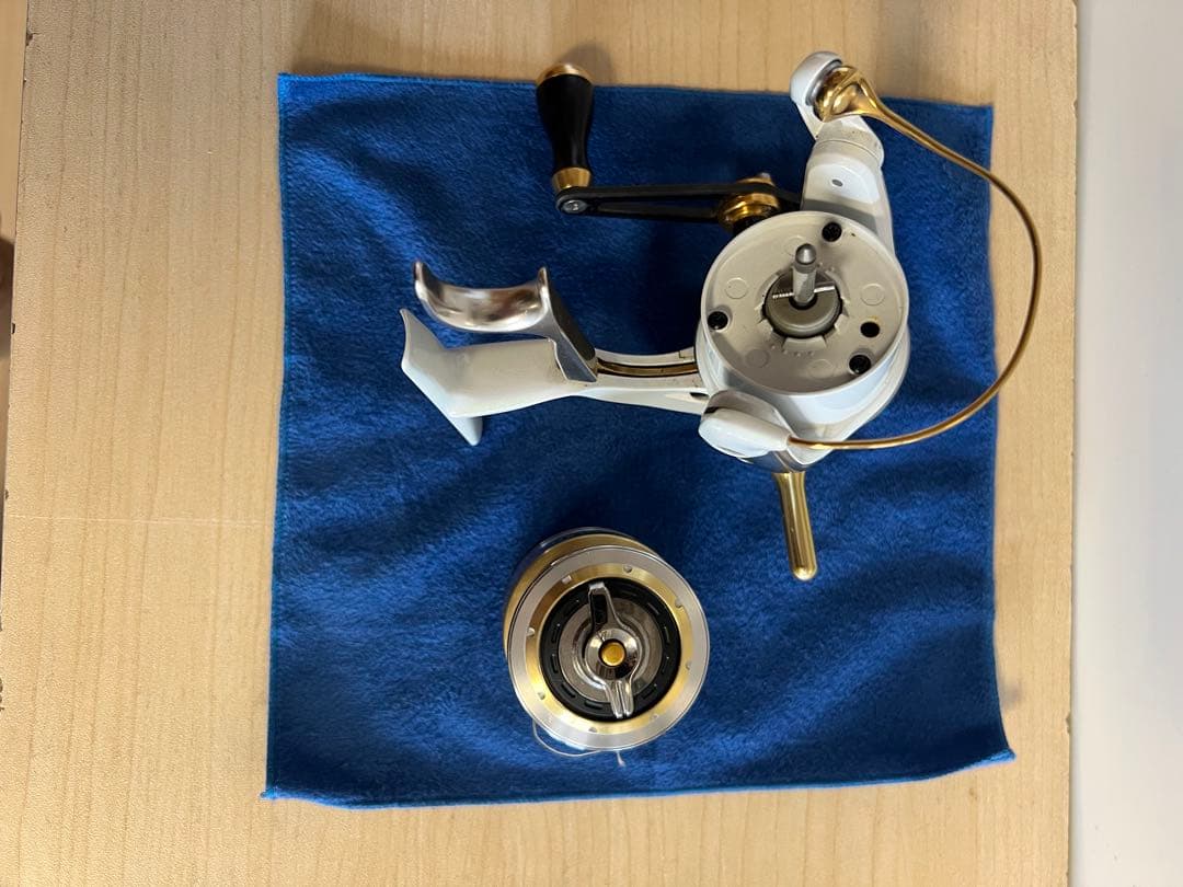 シマノBB-X TECHNIUM MG WHITE SPECIAL2500DXG