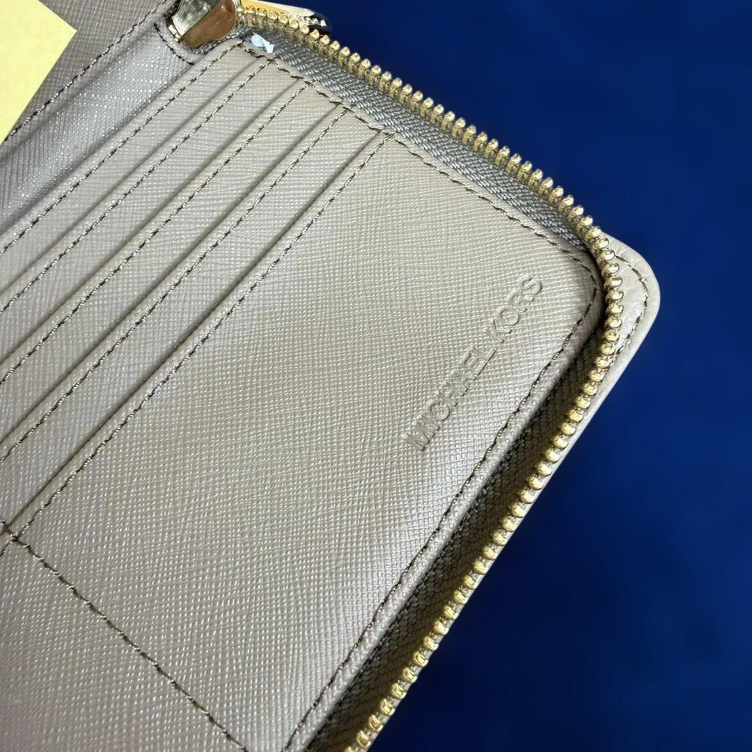 杏*※様 MICHAEL　KORS マイケルコースメタルロゴロングジップ長財布