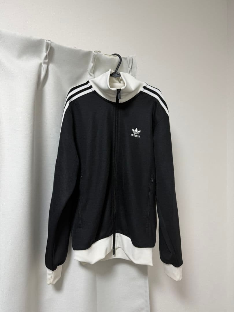 adidas トラックジャケット ジャージ