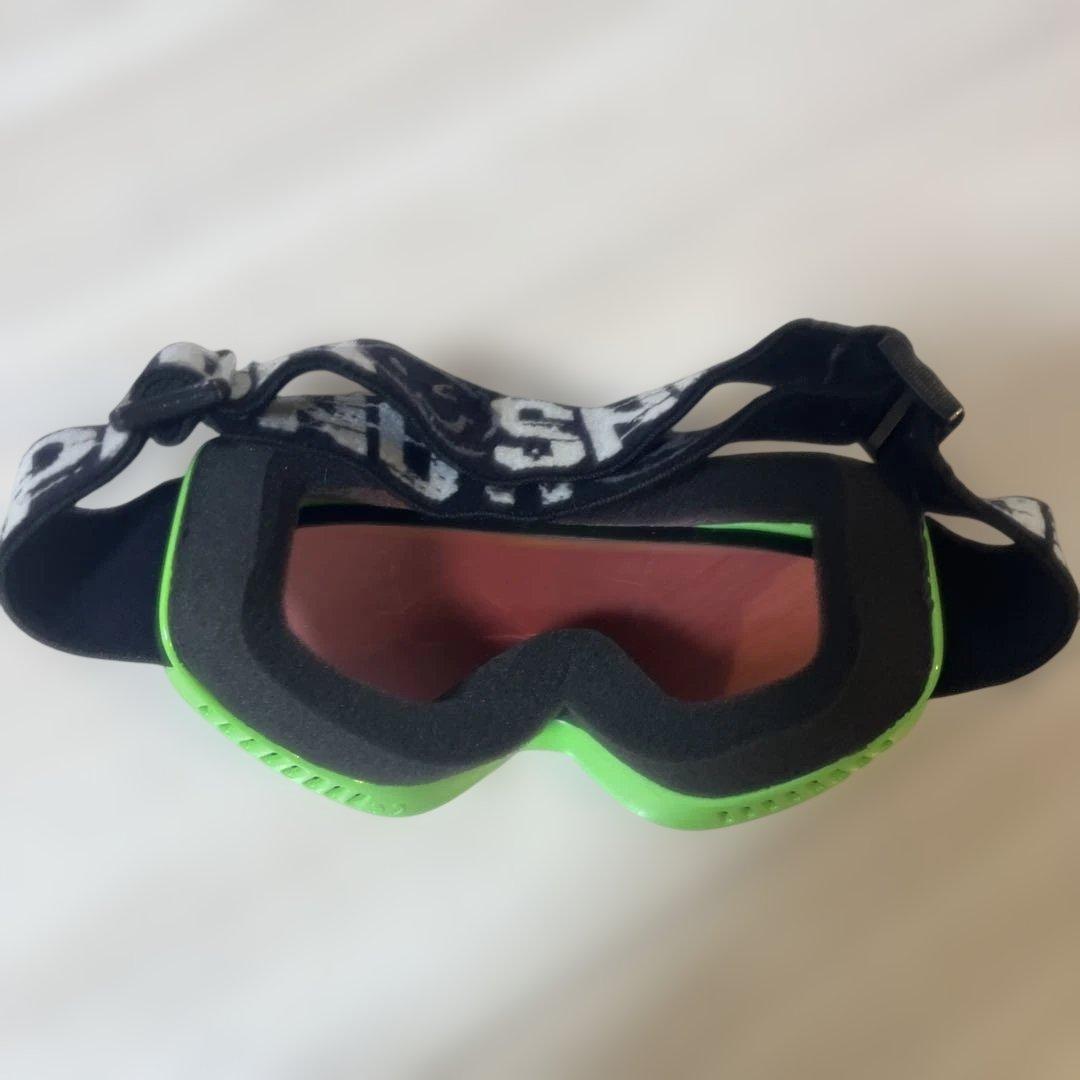 VOLCOM☆スノーウェア☆XS／6Y☆ゴーグル付き