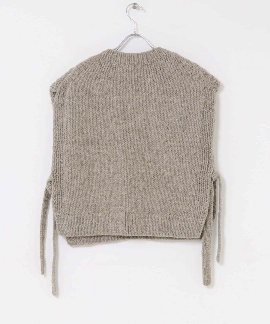【今晩1500円引き】かぐれ　ペルーアランニットベスト　2025AW タグ付き