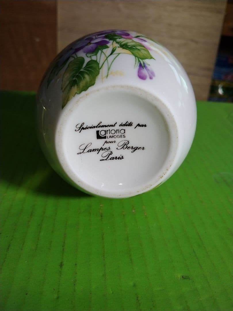 フランス製 ランプベルジェ　芳香器とオイル 2L ユーカリ と薄め液2L