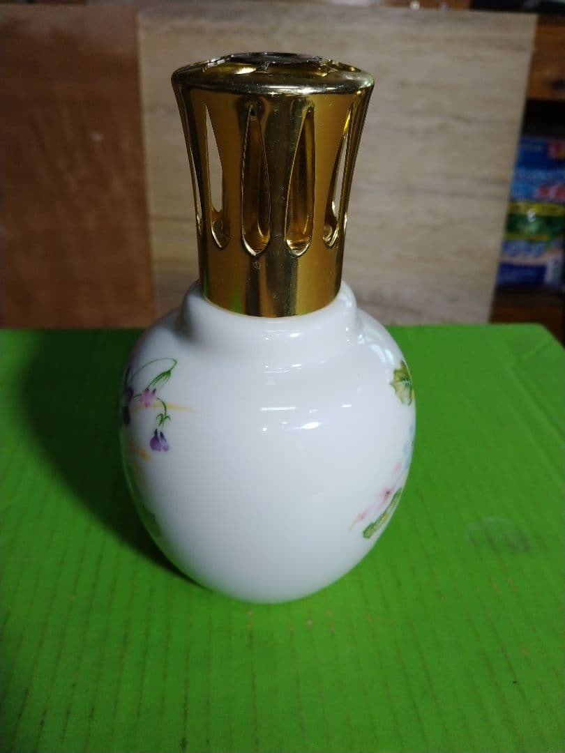 フランス製 ランプベルジェ　芳香器とオイル 2L ユーカリ と薄め液2L